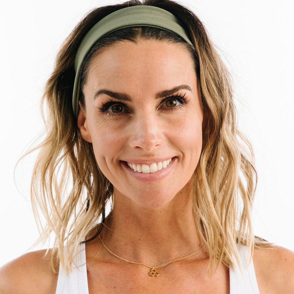 Zyia Olive Grip Headband